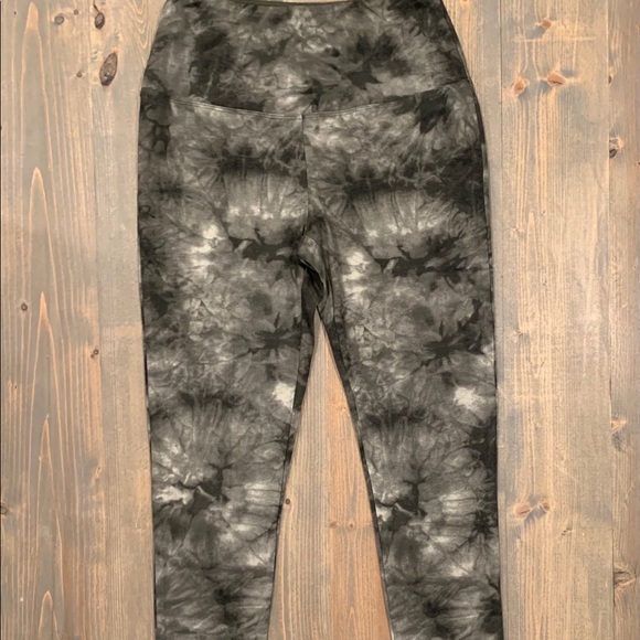 Rachel Zoe Tie Dye Leggings Medium NWOT - Picture 4 of 4